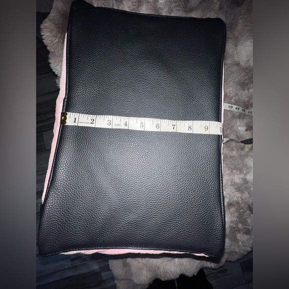 RARE Juicy Couture "GIVE ME TREATS" Pet Carrier 👑 Pink Velour Travel Bag - Picture 10 of 17